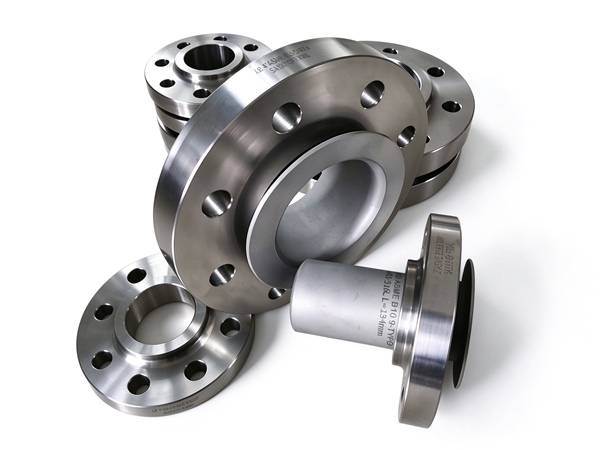 Lap joint flange